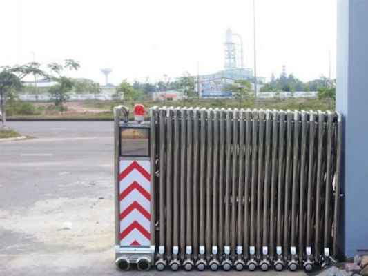 Sửa Chữa Cổng Xếp điện Inox