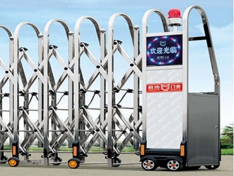 Một số mẫu cổng cửa xếp tự động được nhiều người ưa chuộng nhất hiện nay